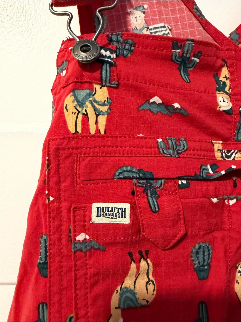Duluth Trading Co Red women’s llama Print Overalls - Picture 4 of 9